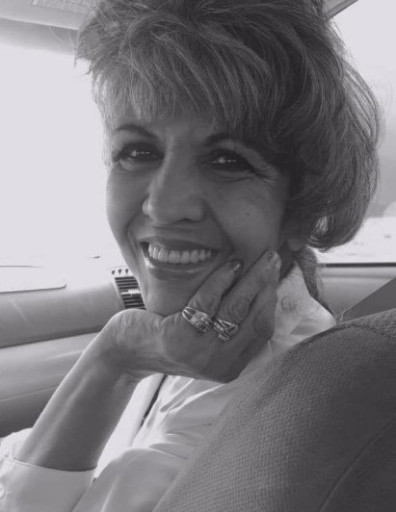 Lorraine Espinoza
