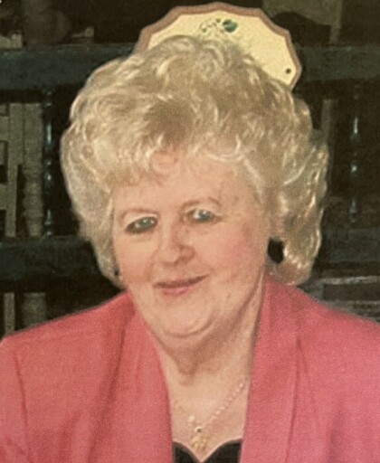 Mary Lou (Lowe)  Fenwick