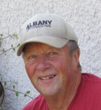 Garry Charles Oakes Profile Photo