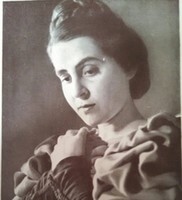 Angela Maria Von Courten Profile Photo