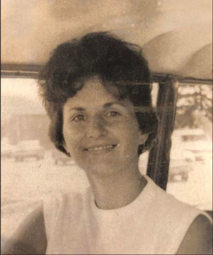 Dorothy "Dottie" Calhoun Profile Photo