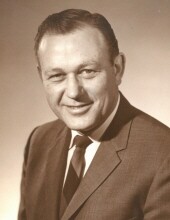 Milton C. Lindquist Profile Photo