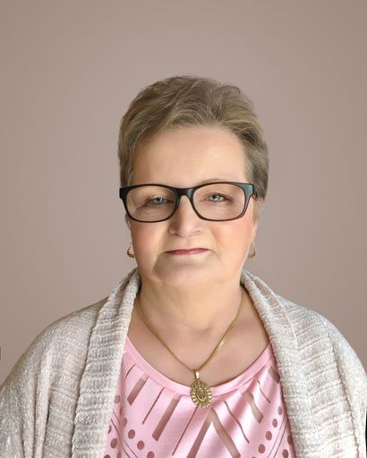 Teresa Rzegotka Profile Photo