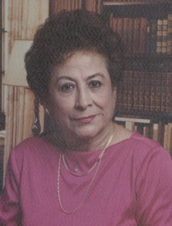 Estella R. Munoz