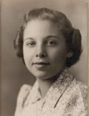 Helen J. (Hasapes)  Losie