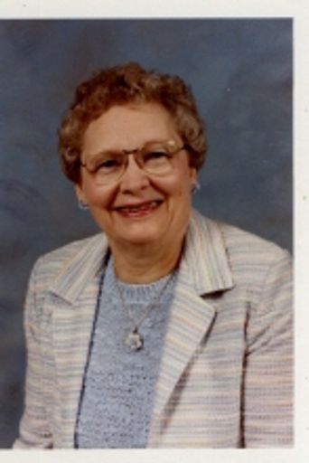 Lorraine E. Greenwood Nee Borth