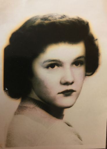 Shirley Heaton Profile Photo