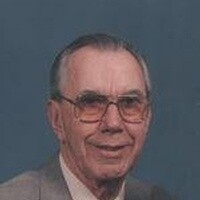 Vernon J. Holthusen Profile Photo