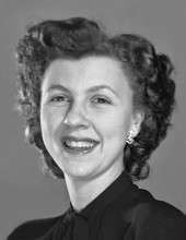 Dolly Macrae Profile Photo