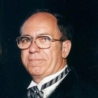 Angelo M Carnevale