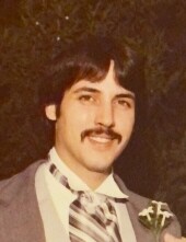 Hewlette Ray Tipton, Jr. Profile Photo