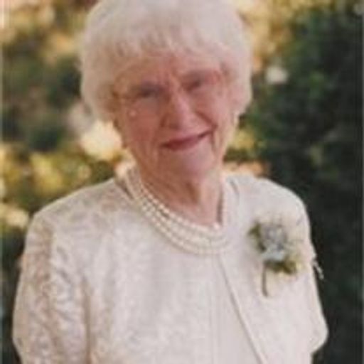 Oma Diane Powell (Michael)