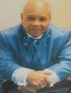 Rev. Howard  Wilks, Sr.