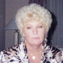 Patsy  J Hudgins