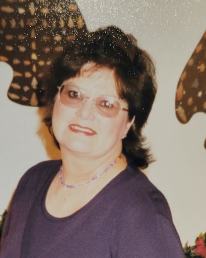 Gloria 'Jeanne' Whitlock Profile Photo