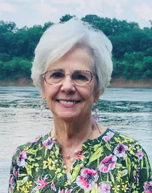 Carolyn Barlow Hicks Profile Photo