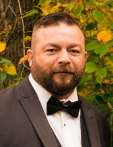 Erich Alan Wilson Profile Photo