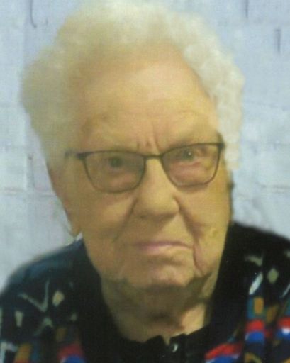 Esther Louise Holle's obituary image