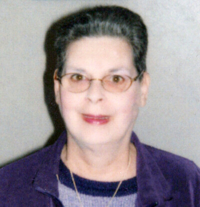 Suzanne Riddle Nelson