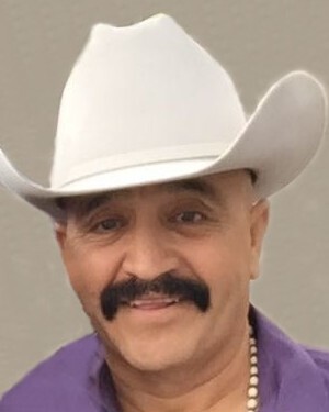 Luis Perez Profile Photo