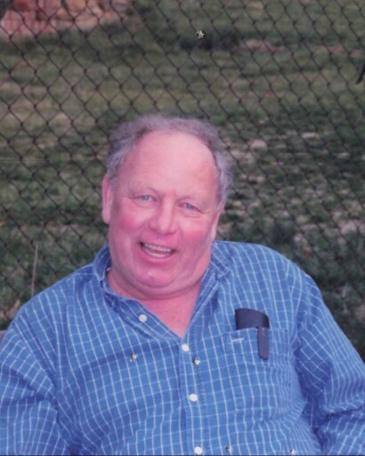 Charles L. Eaves's obituary image