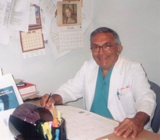 Dr. Alberto Armas Profile Photo
