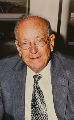 William Statler Stratton, Jr. Profile Photo