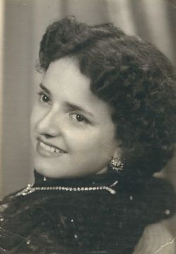 Cristina Candanoza Del Bosque Profile Photo