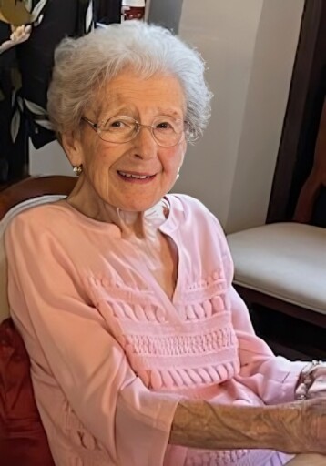 Phyllis Walker's obituary image