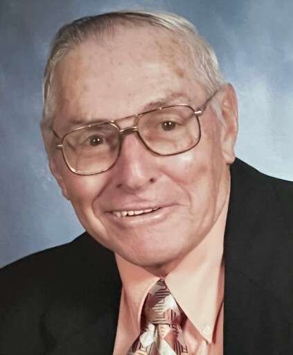 Maurice L. Crull Profile Photo