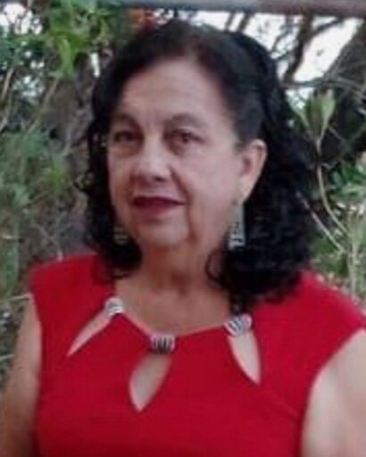 Carmen Hernandez de Zapata