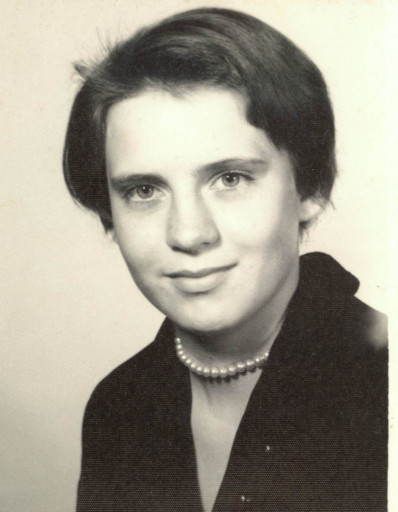 Betty Hazelwood Profile Photo