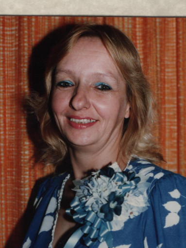 Carolyn Collins Profile Photo