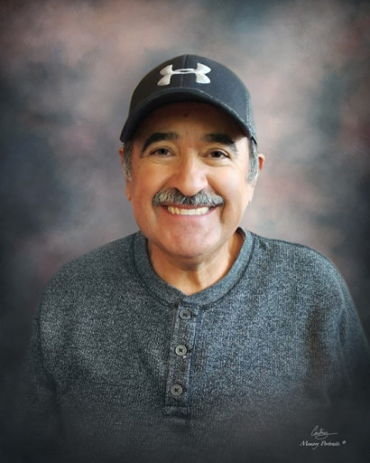 Raul Esparza Profile Photo