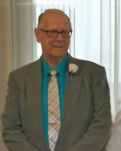 Lloyd R. Dolphin's obituary image