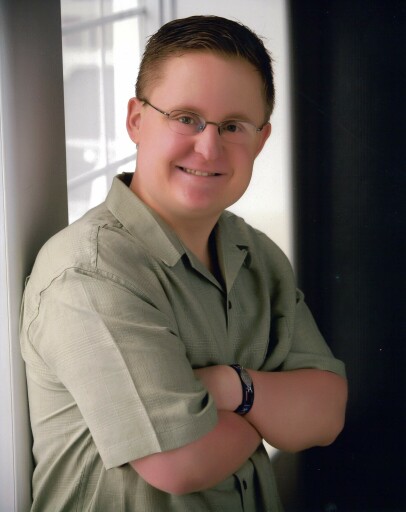 Sean Michael Dixon Profile Photo