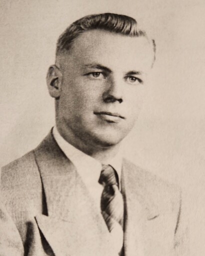 Maynard Oswald Erickson's obituary image
