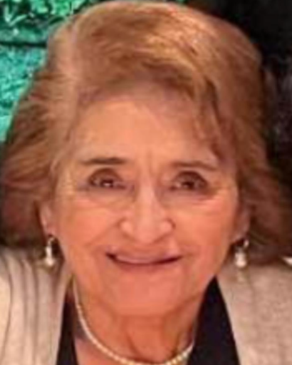 Carmen Jauregui's obituary image