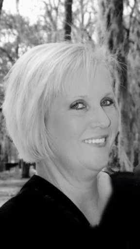 Tammy Waters Dehardt Profile Photo
