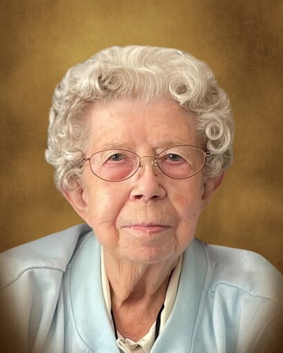 Gladys Levon Carlson's obituary image