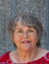 Maryann  Davis