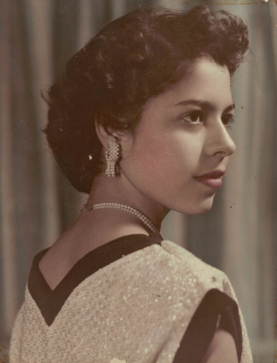 Lupe Molina Acosta