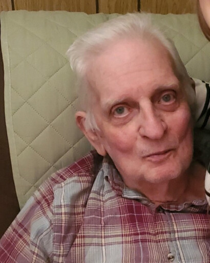 Cecil Hale Rhoton's obituary image