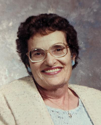 Elaine (Thomas)  Gillette