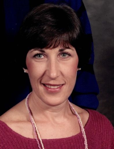 Carol Perich Hill Profile Photo