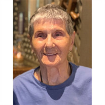 Betty Lou Hennard Profile Photo