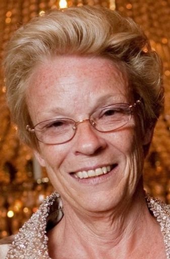 Cathleen E. (Weis)  Carlson