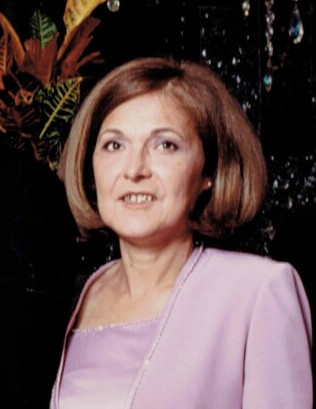 Georgia Manolakos Profile Photo
