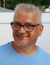 Guillermo Santiago, Jr. Profile Photo