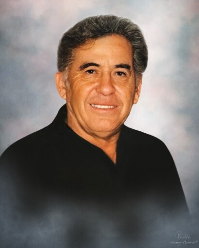 Juan C. Estrello's obituary image